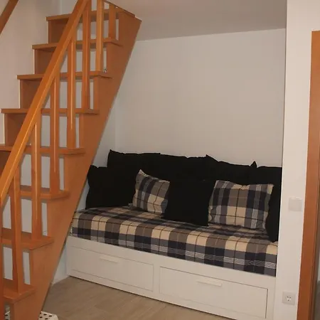 Isaura Apartman Peniche